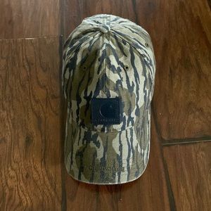 Carhartt bottomland camo canvas hat